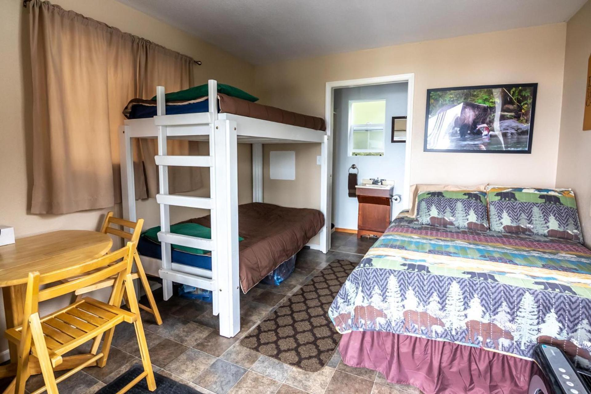 Cabin 2 Lynn View Lodge هينز المظهر الخارجي الصورة
